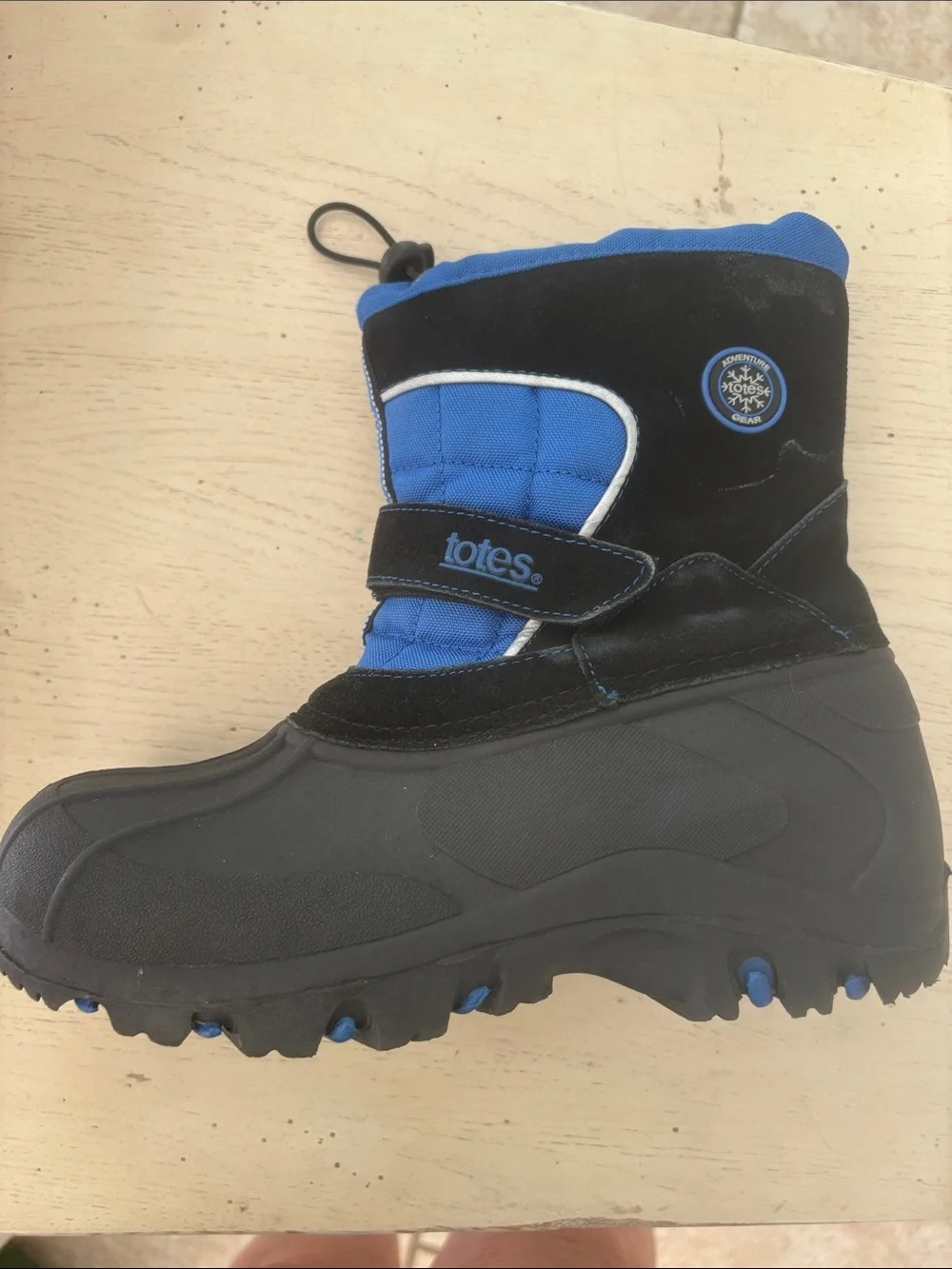 totes Kids' Black and Blue Insulated Snow Boots